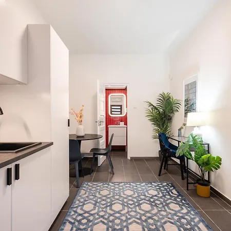 R10- Boutique Apartments, Location. By Bqa Appartement