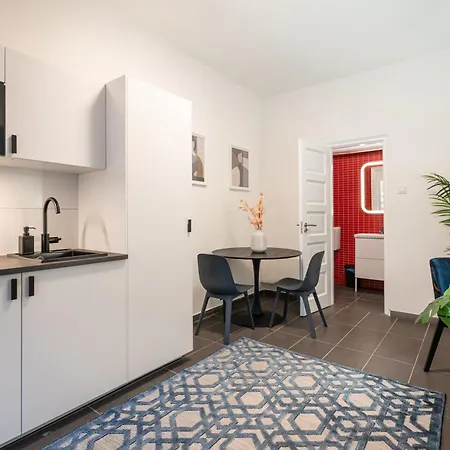 R10- Boutique Apartments, Location. By Bqa * 부다페스트