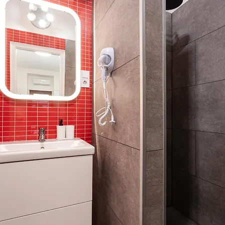 아파트 R10- Boutique Apartments, Location. By Bqa *