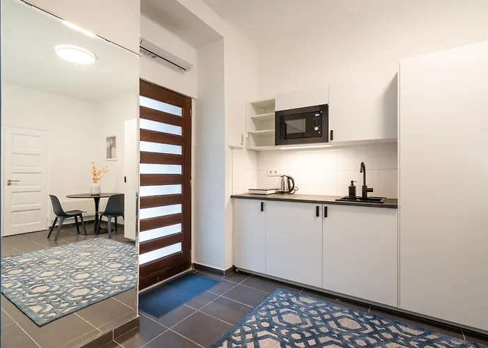 R10- Boutique Apartments, Location. By Bqa Appartamento *